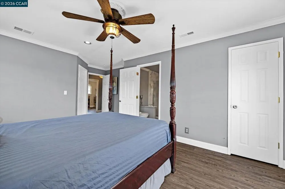 552 Redwood Dr Vacaville, CA 95687
