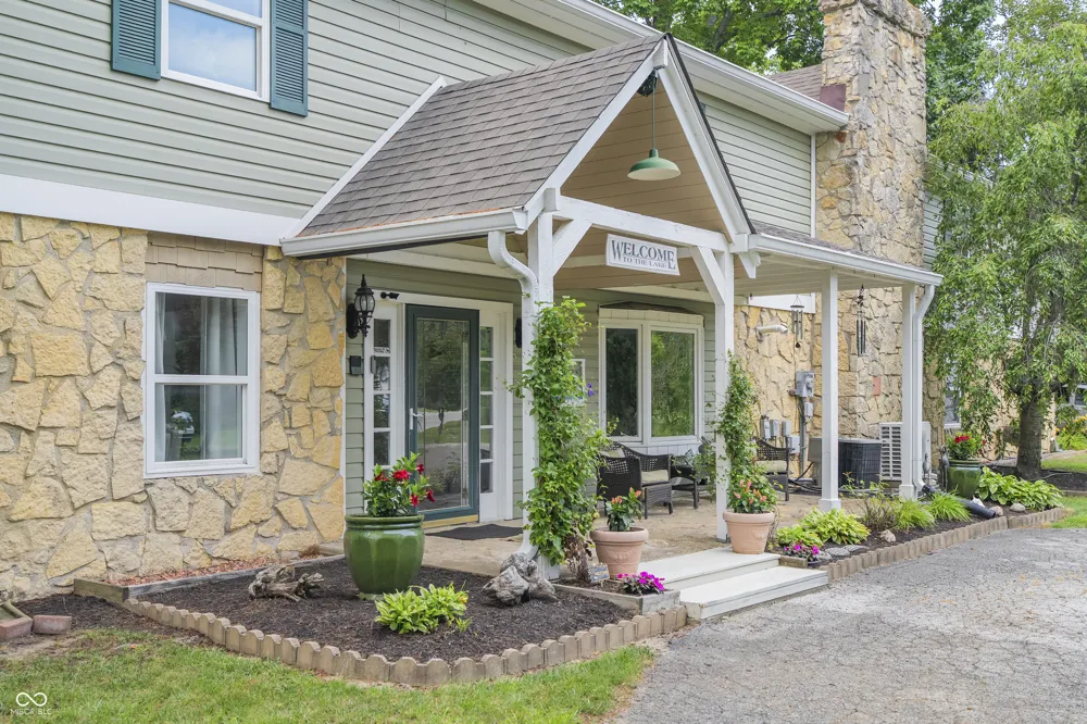 4218 E Lakeview Drive Martinsville, IN 46151
