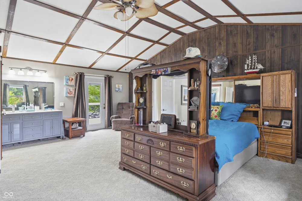 4218 E Lakeview Drive Martinsville, IN 46151