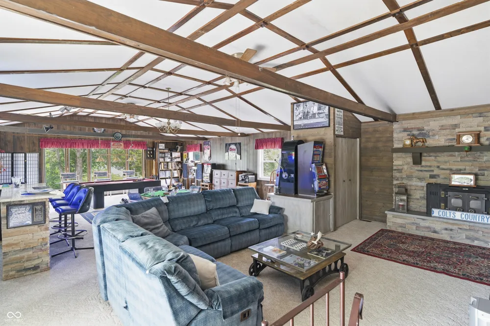 4218 E Lakeview Drive Martinsville, IN 46151