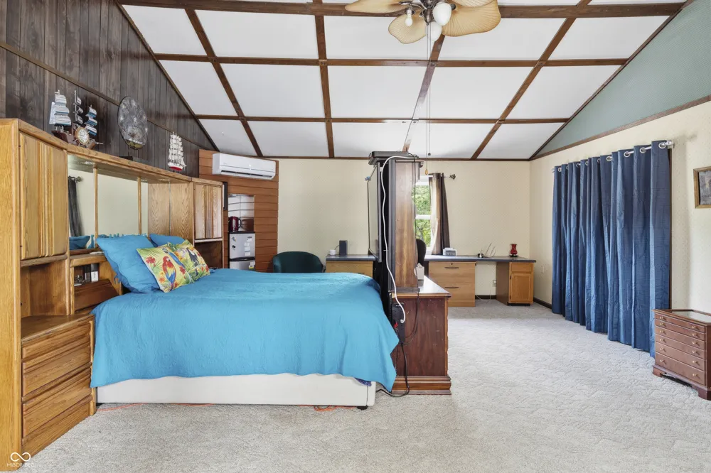 4218 E Lakeview Drive Martinsville, IN 46151
