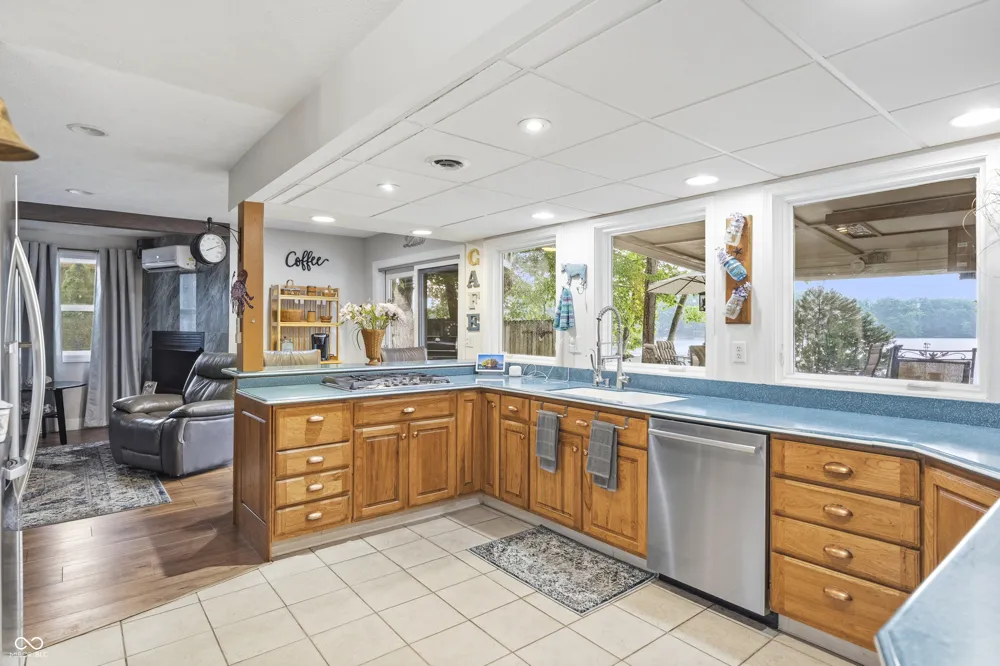 4218 E Lakeview Drive Martinsville, IN 46151