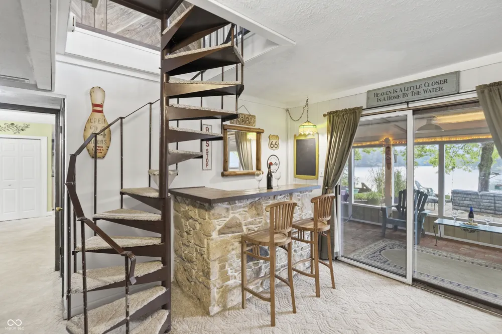 4218 E Lakeview Drive Martinsville, IN 46151