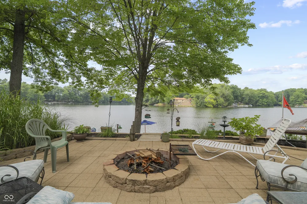 4218 E Lakeview Drive Martinsville, IN 46151