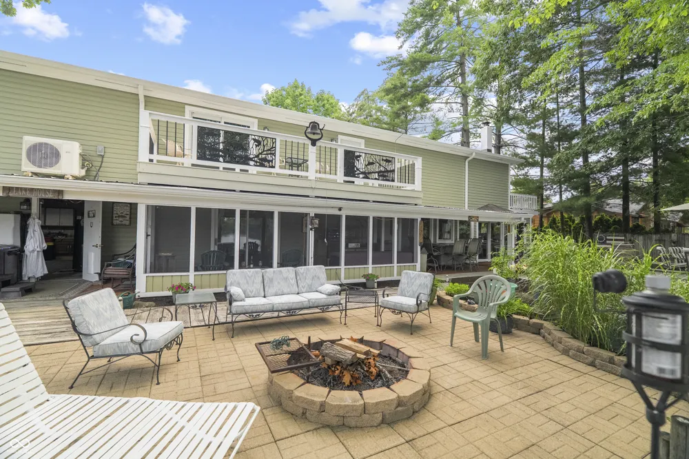 4218 E Lakeview Drive Martinsville, IN 46151
