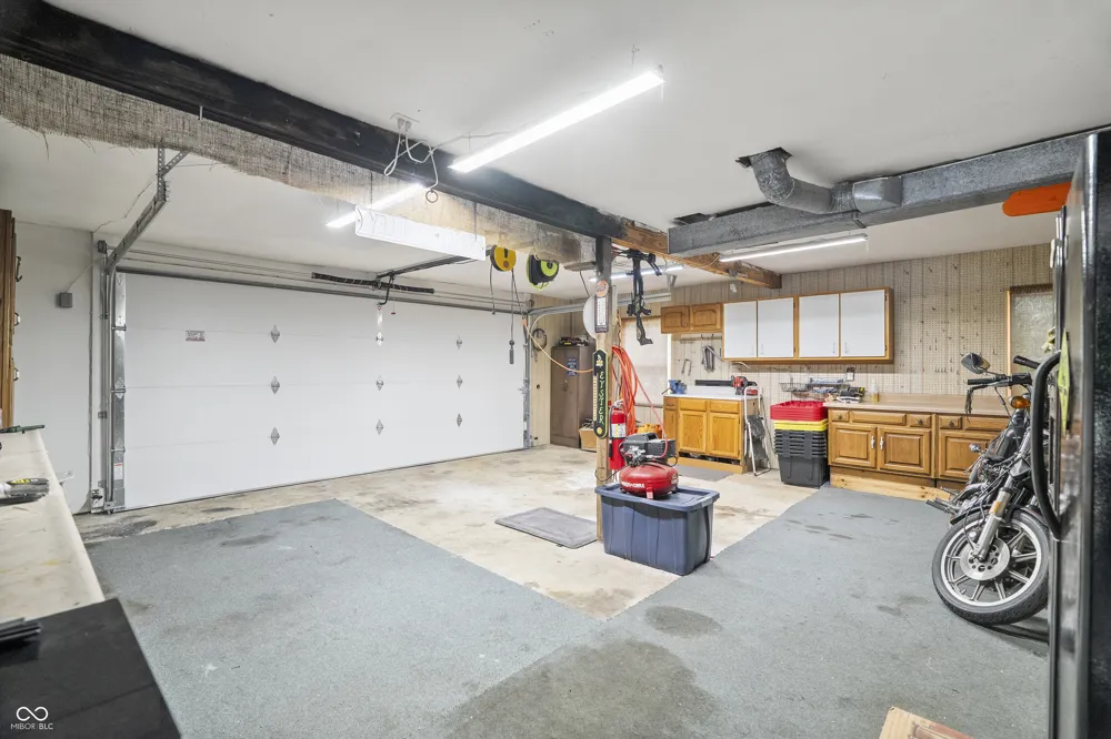 4218 E Lakeview Drive Martinsville, IN 46151
