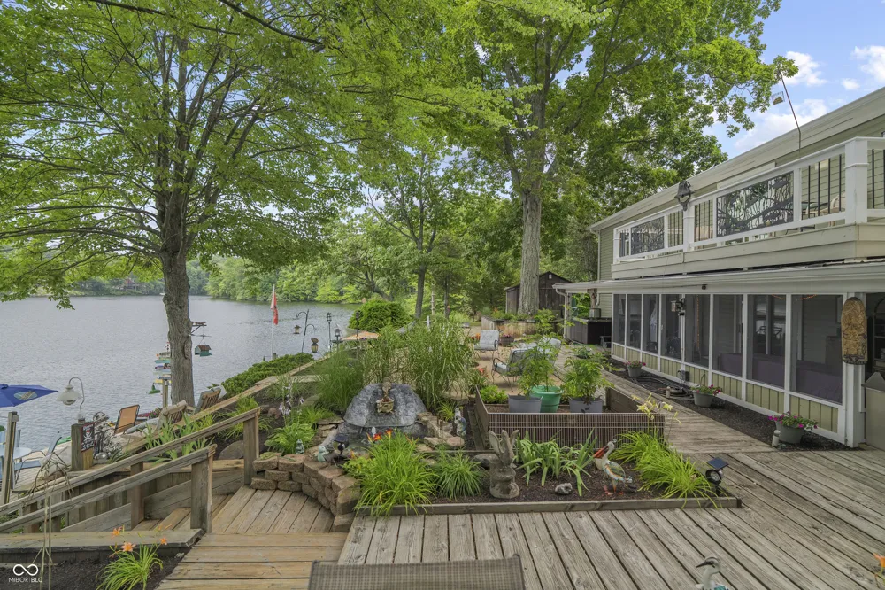 4218 E Lakeview Drive Martinsville, IN 46151