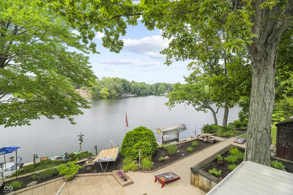 4218 E Lakeview Drive Martinsville, IN 46151