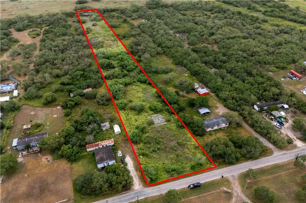 251 E CR 2210 Kingsville, TX 78363