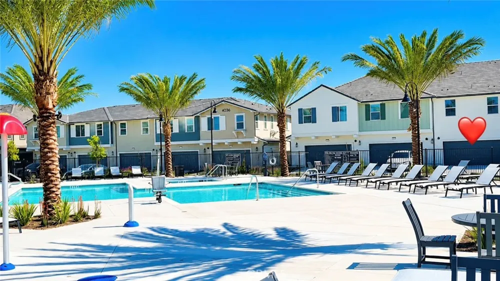 4016 E Peony Paseo unit #4 Ontario, CA 91761