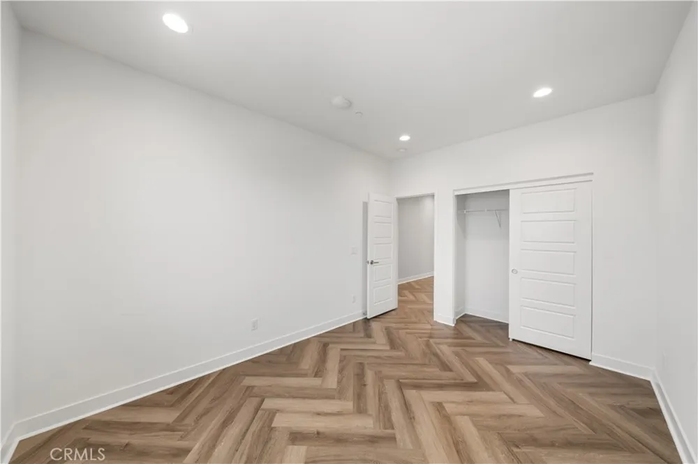 4016 E Peony Paseo unit #4 Ontario, CA 91761