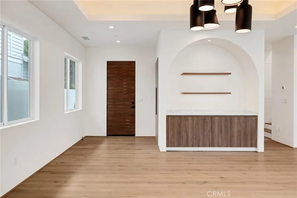 2413 CURTIS AVENUE #B Redondo Beach, CA 90278
