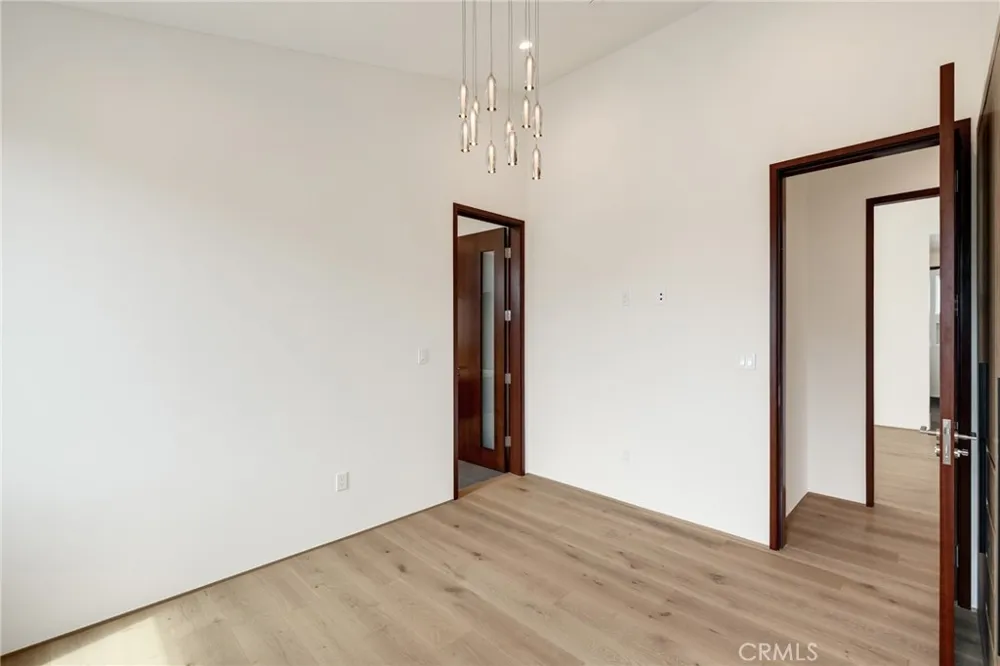 2413 CURTIS AVENUE #B Redondo Beach, CA 90278