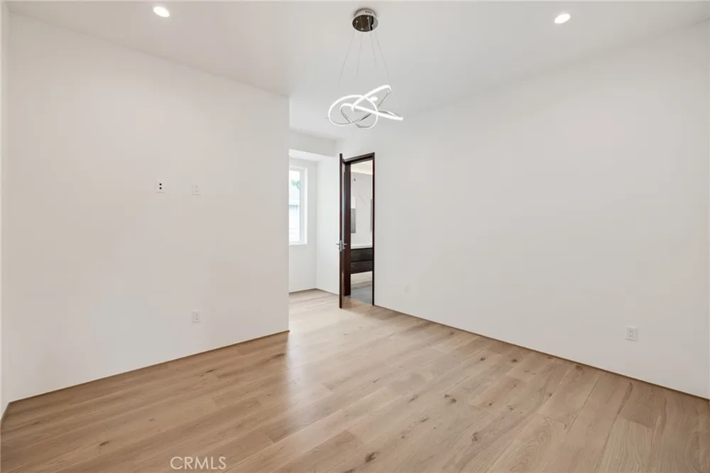 2413 CURTIS AVENUE #B Redondo Beach, CA 90278