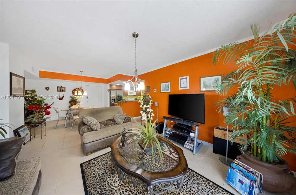 1555 Treasure Dr #207 North Bay Village, FL 33141