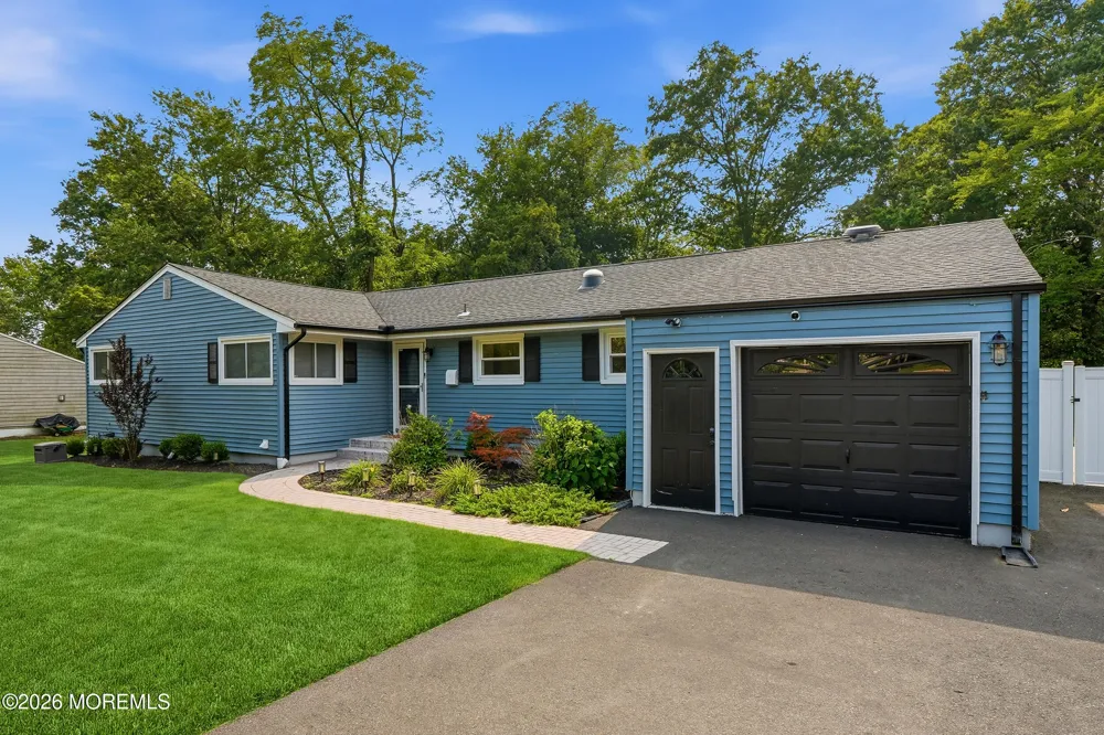 56 Hope Road Tinton Falls, NJ 07724