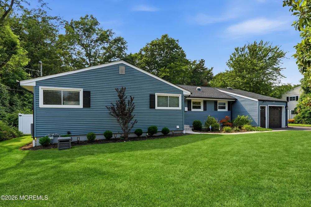56 Hope Road Tinton Falls, NJ 07724