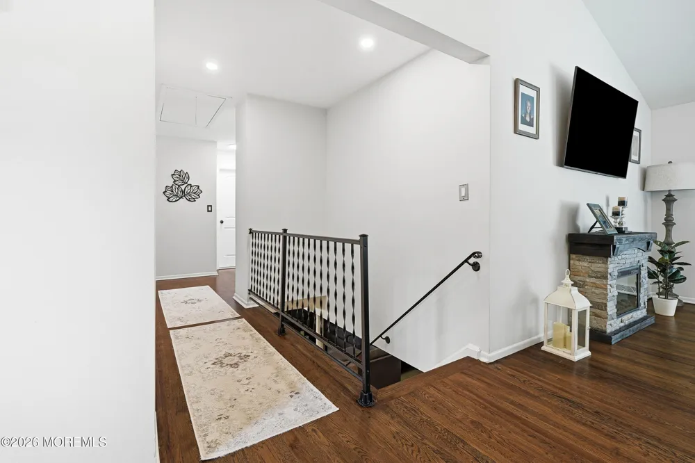 56 Hope Road Tinton Falls, NJ 07724