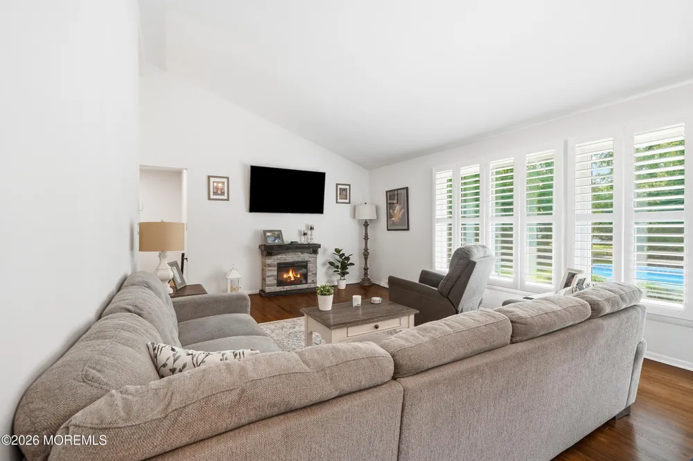 56 Hope Road Tinton Falls, NJ 07724