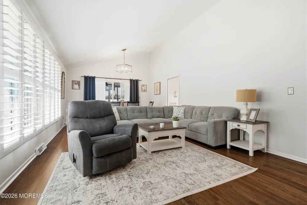 56 Hope Road Tinton Falls, NJ 07724