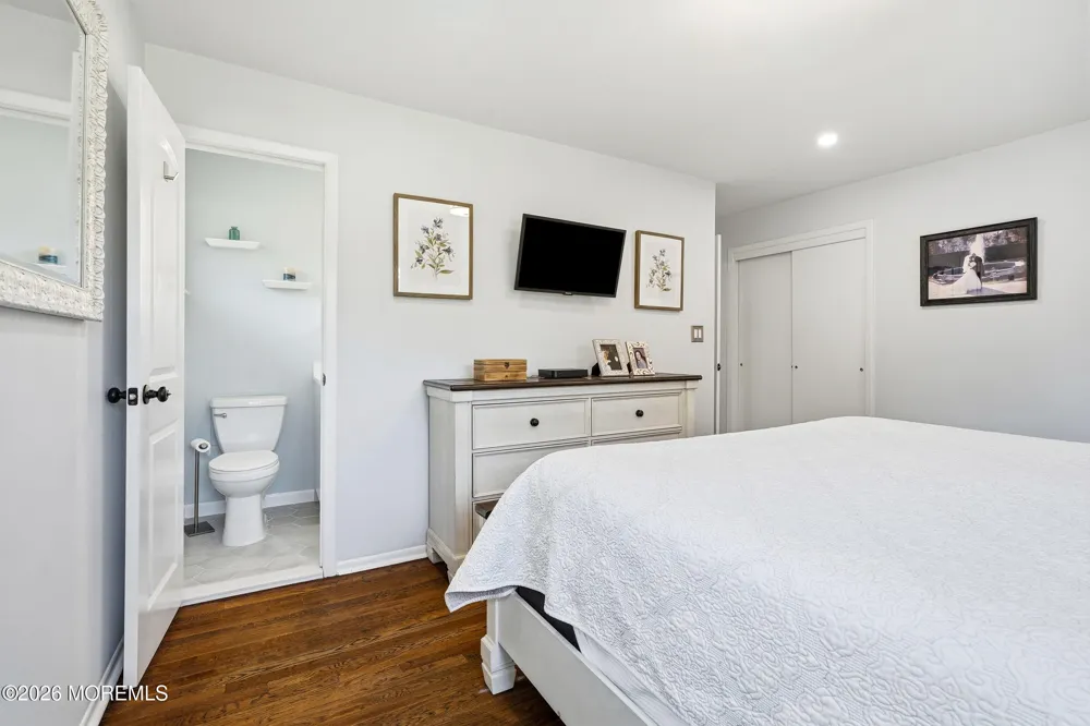 56 Hope Road Tinton Falls, NJ 07724
