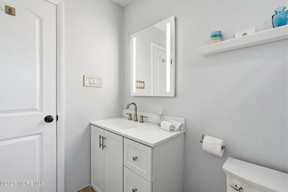 56 Hope Road Tinton Falls, NJ 07724