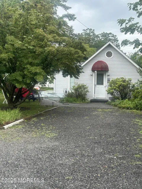 36 Whalepond Road #rear