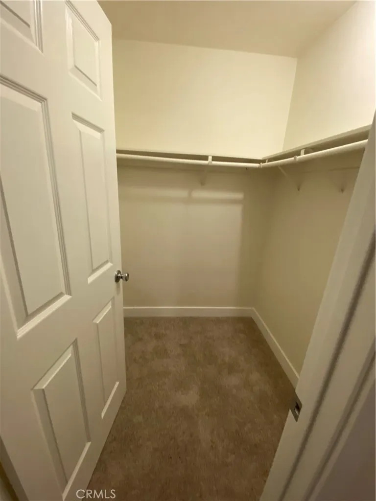 678 Rosewood Camarillo, CA 93010