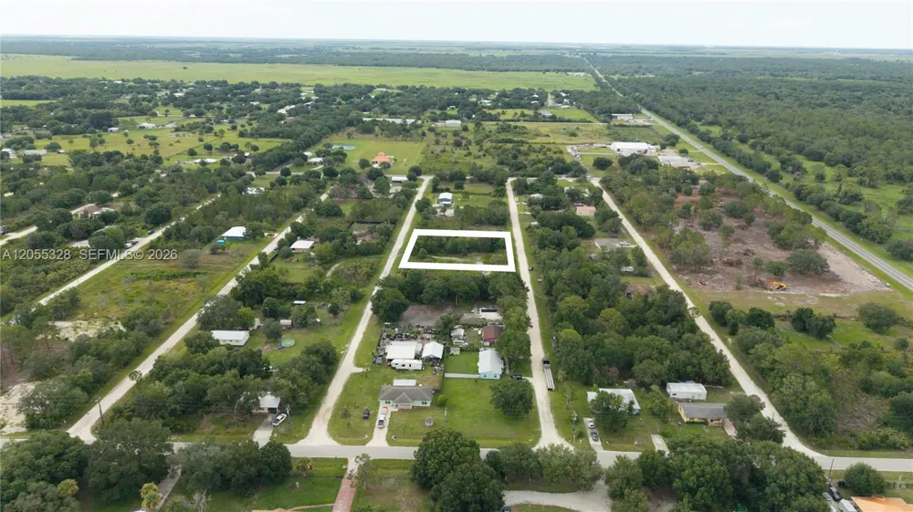 NE 2ND Terrace Okeechobee, FL 34972