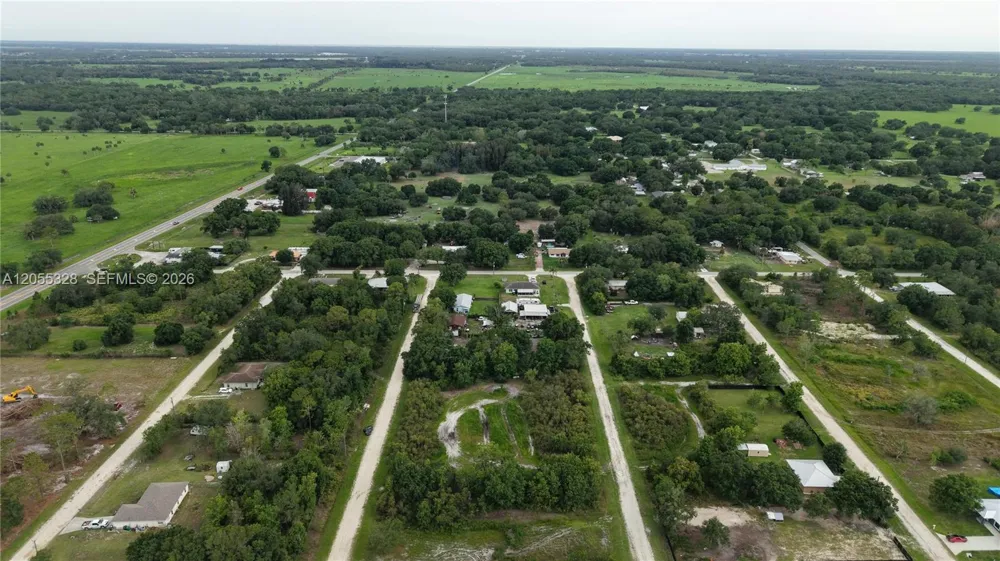 NE 2ND Terrace Okeechobee, FL 34972