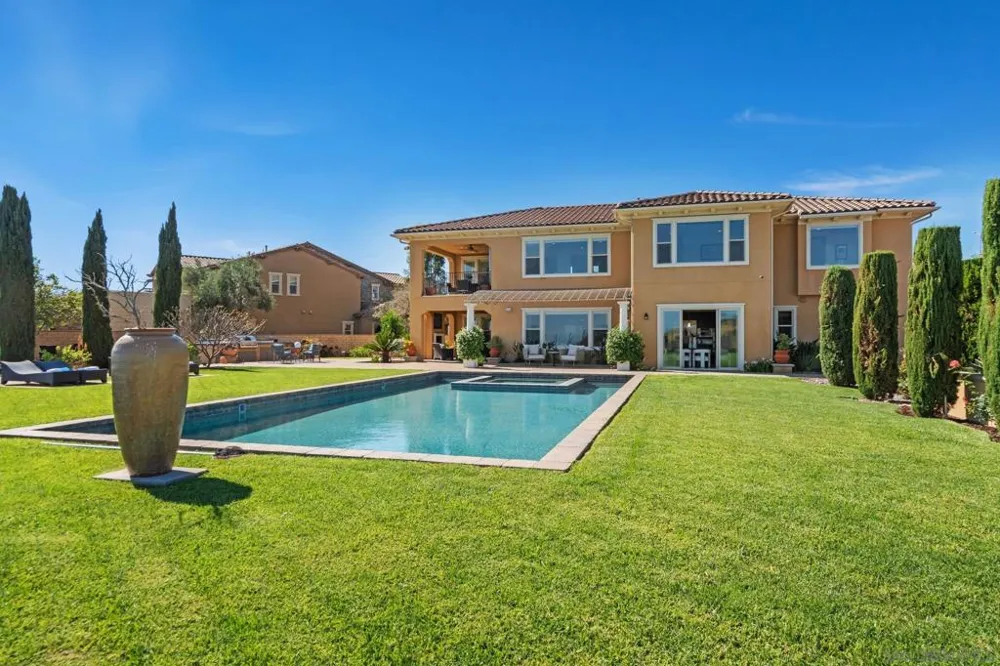 15789 Bacara Ct San Diego, CA 92131