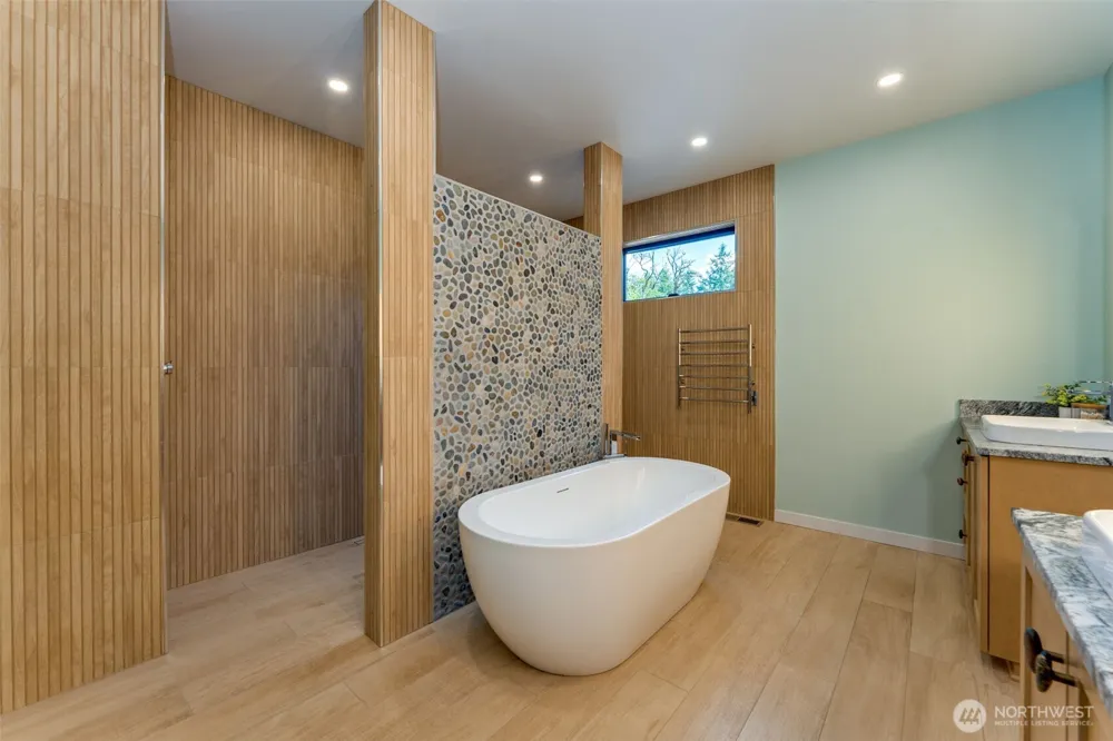 536 NE Province Drive Camas, WA 98607