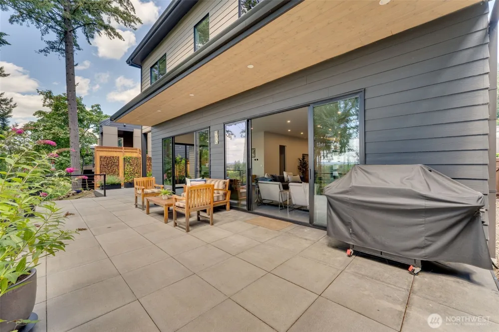 536 NE Province Drive Camas, WA 98607