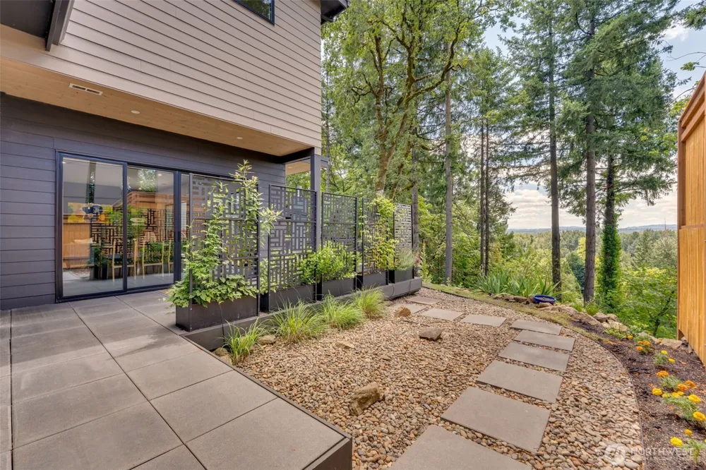 536 NE Province Drive Camas, WA 98607