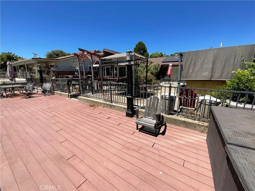 554 Keys Clearlake Oaks, CA 95423