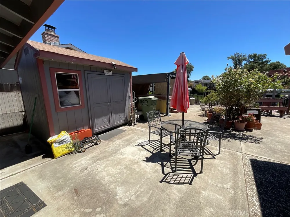 554 Keys Clearlake Oaks, CA 95423