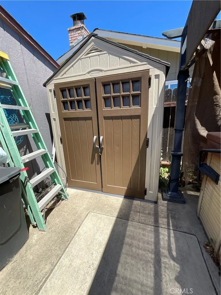 554 Keys Clearlake Oaks, CA 95423