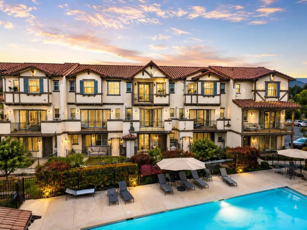 15640 Santorini Lane Morgan Hill, CA 95037