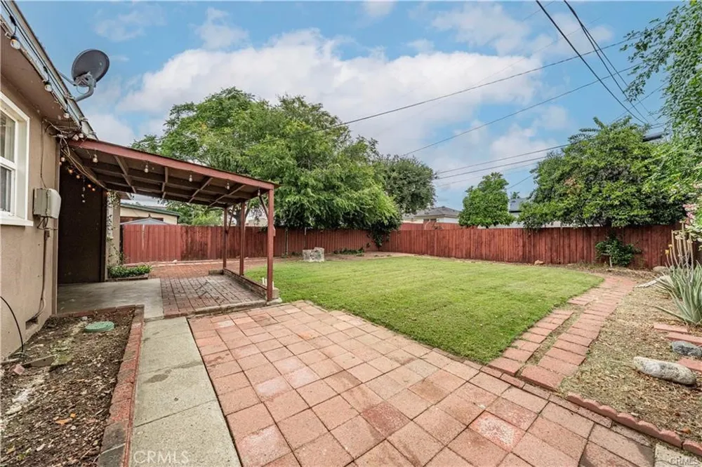 555 E G Ontario, CA 91764