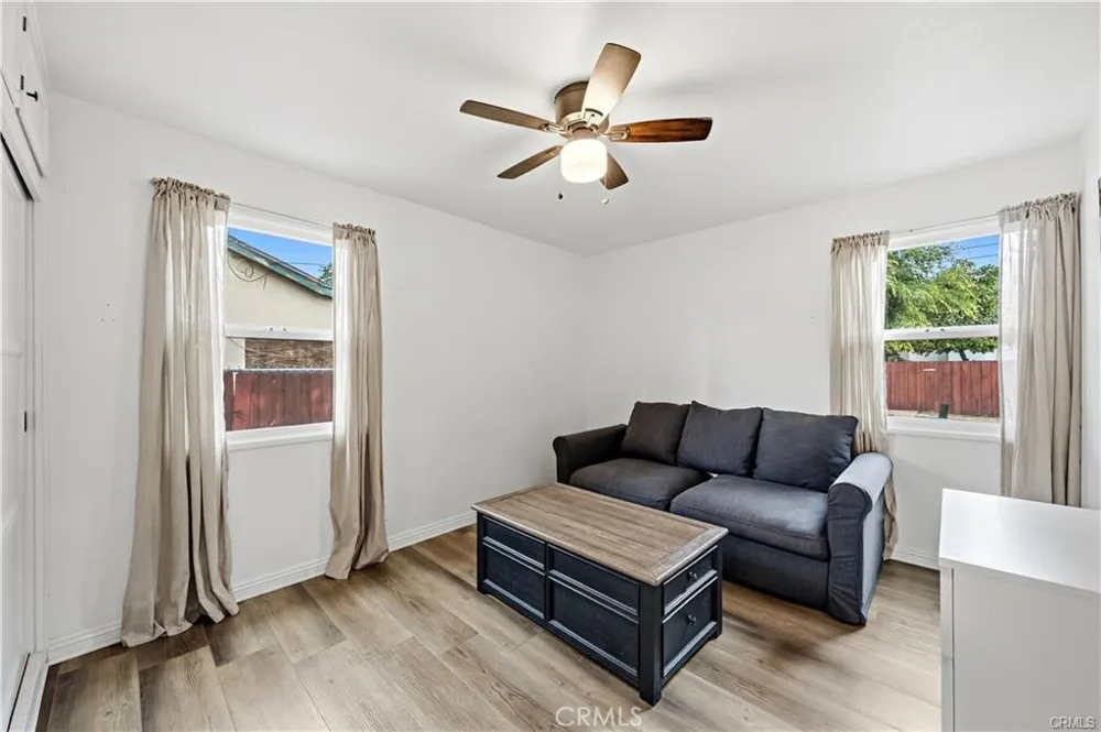 555 E G Ontario, CA 91764
