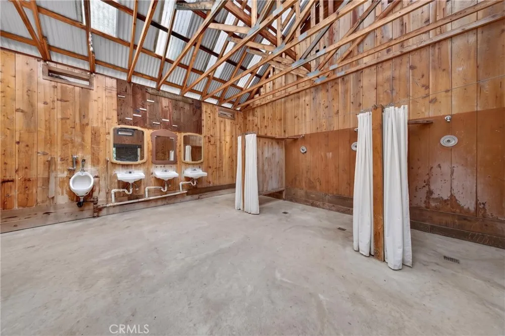 2500 Round Valley Road Greenville, CA 95947