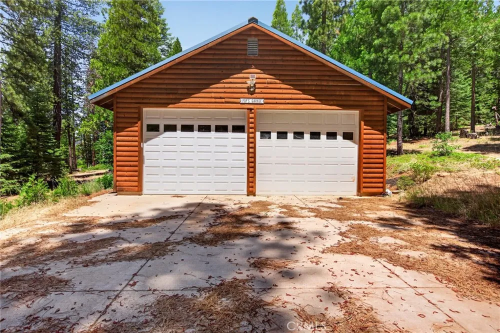 2500 Round Valley Road Greenville, CA 95947