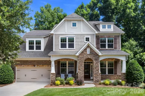 968 Rock Forest Way
