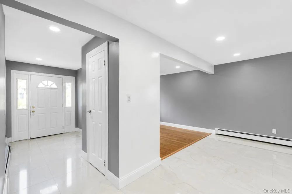 2 Valley Forge Drive Wheatley Heights, NY 11798