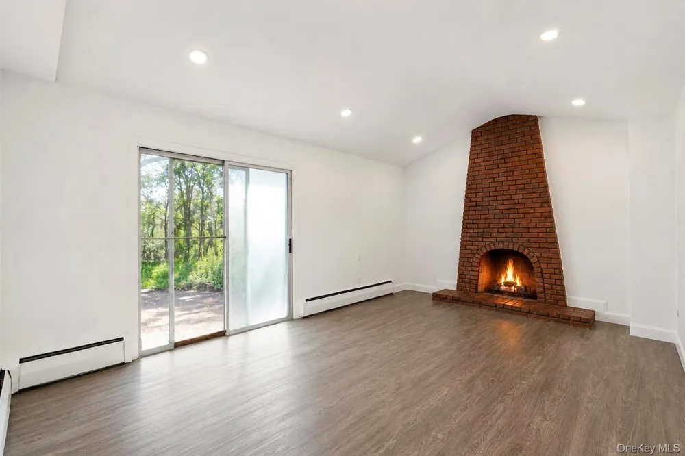 2 Valley Forge Drive Wheatley Heights, NY 11798