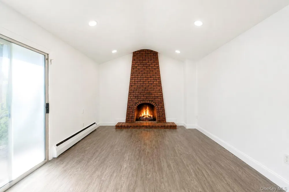 2 Valley Forge Drive Wheatley Heights, NY 11798