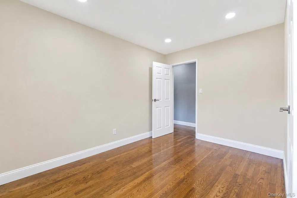 2 Valley Forge Drive Wheatley Heights, NY 11798