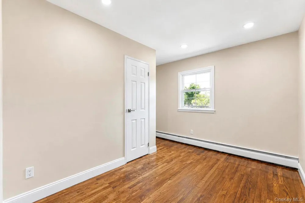 2 Valley Forge Drive Wheatley Heights, NY 11798