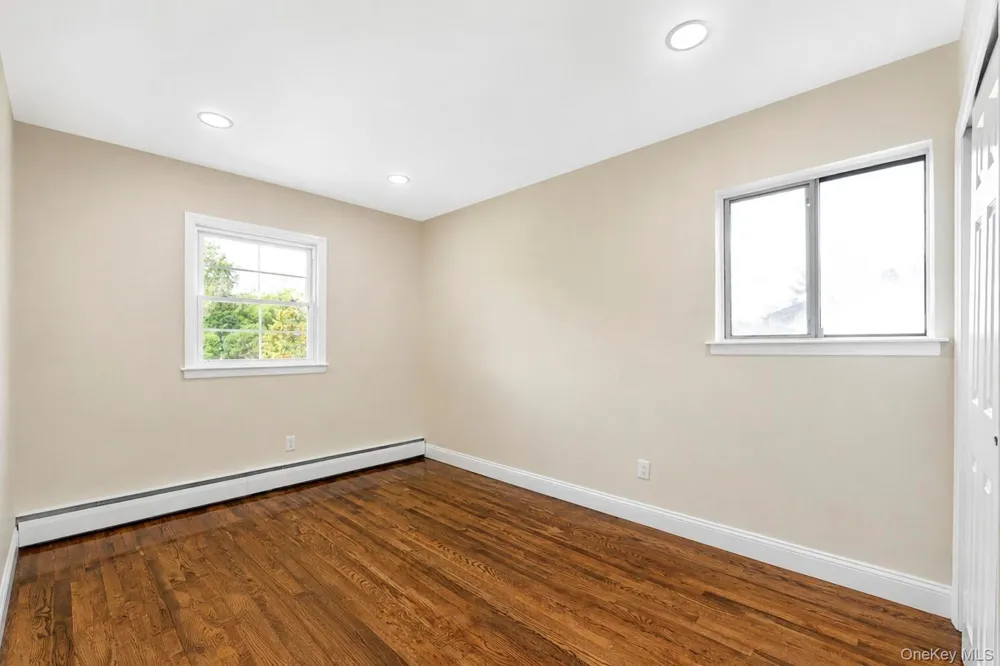 2 Valley Forge Drive Wheatley Heights, NY 11798