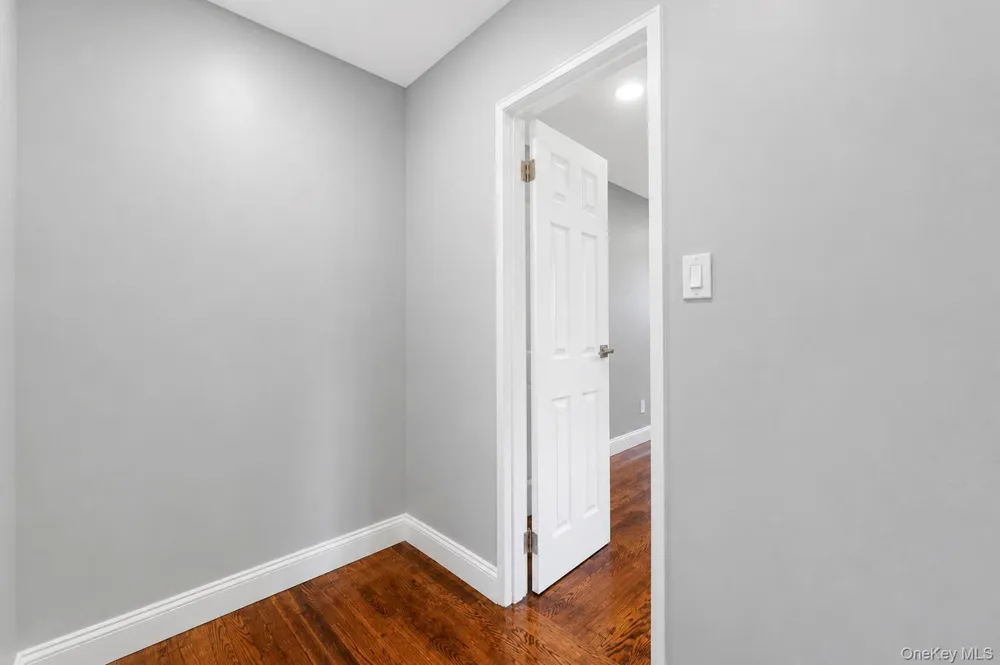 2 Valley Forge Drive Wheatley Heights, NY 11798